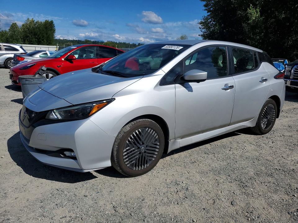 Auction sale of the 2025 Nissan Leaf, vin: 1N4CZ1CV3SC566631, lot number: 60880126
