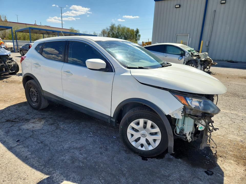 Продажа на аукционе авто 2018 Nissan Rogue Sport, vin: JN1BJ1CP8JW158687, номер лота: 62814576