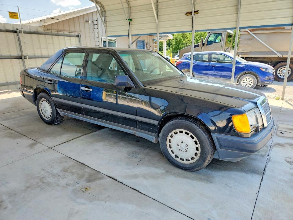 Auction sale of the 1987 Mercedes-benz 300, vin: WDBEA30DXHA402295, lot number: 60657346
