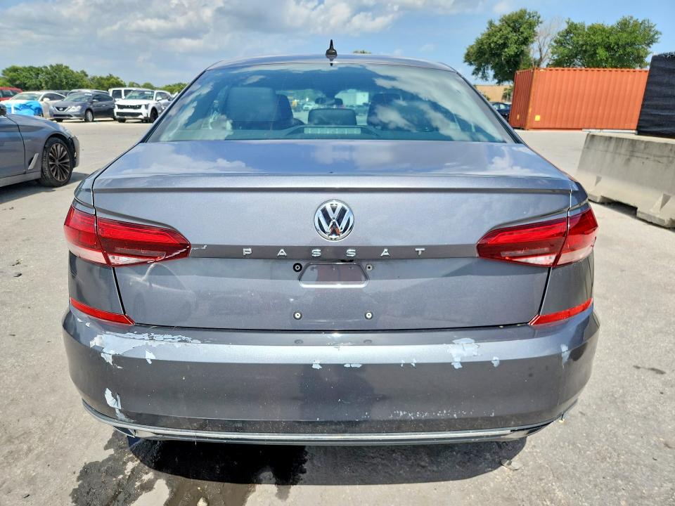 Продажа на аукционе авто 2020 Volkswagen Passat, vin: 1VWSA7A37LC015294, номер лота: 60918746