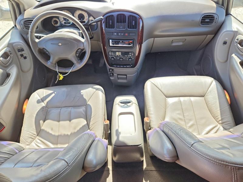60069016 :رقم المزاد ، 2C8GP54L11R238019 vin ، 2001 Chrysler Town & Country مزاد بيع