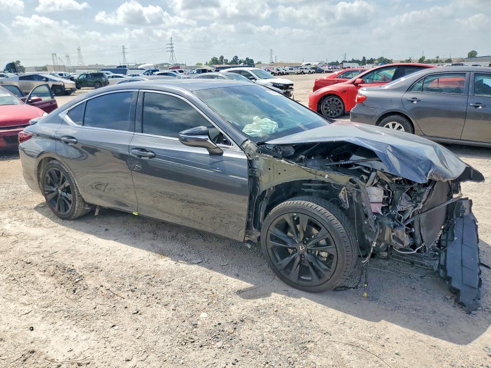 62342506 :رقم المزاد ، 58AJZ1B12NU131540 vin ، 2022 Lexus Es مزاد بيع
