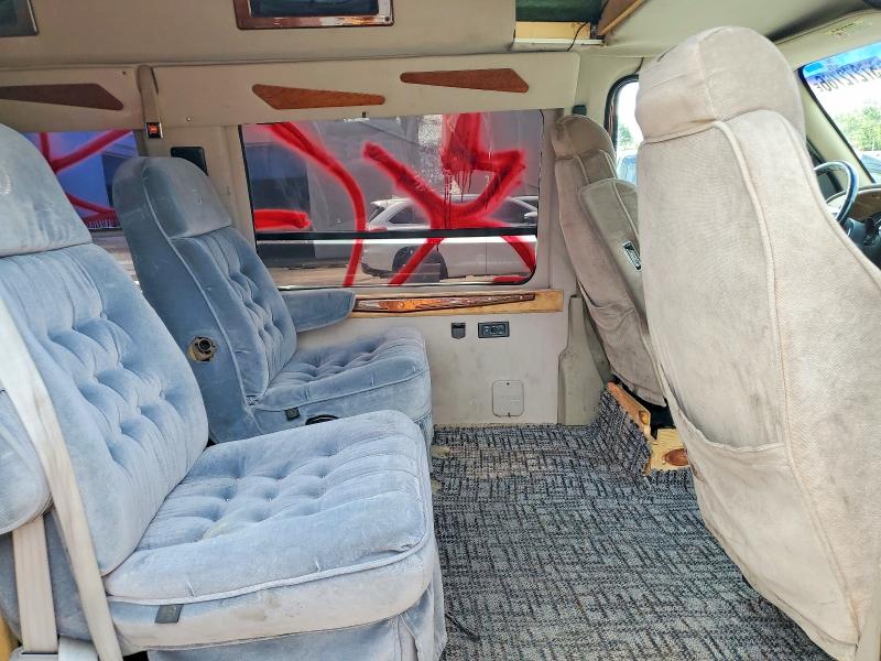 57272766 :رقم المزاد ، 1FDRE14W6XHB06571 vin ، 1999 Ford Econoline مزاد بيع