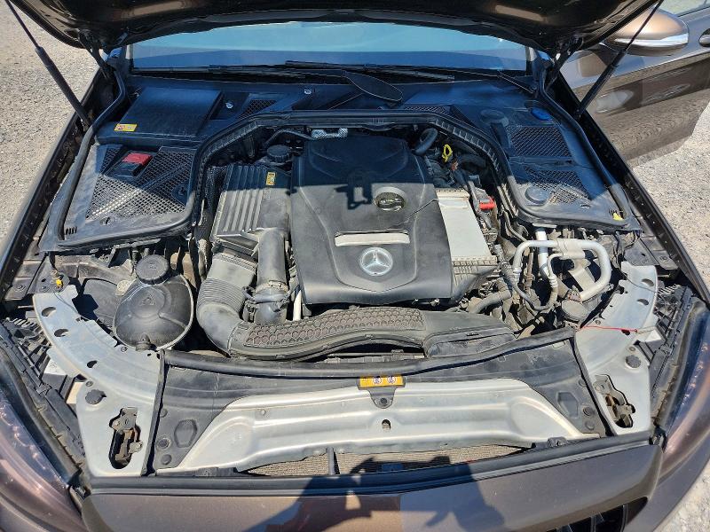 2015 Mercedes-benz C მანქანა იყიდება აუქციონზე, vin: 55SWF4KB2FU031984, აუქციონის ნომერი: 60055266