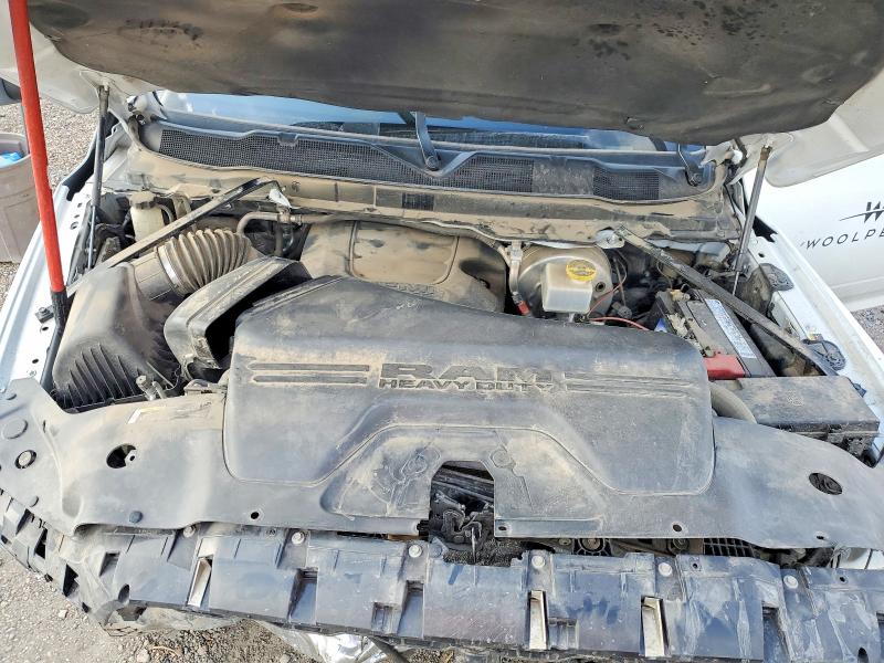 63173646 :رقم المزاد ، 3C6UR5CJ5NG202125 vin ، 2022 Ram 2500 مزاد بيع