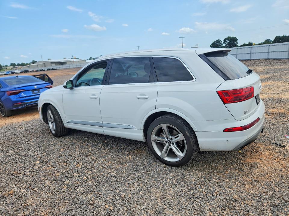 2019 Audi Q7 მანქანა იყიდება აუქციონზე, vin: WA1VAAF78KD018880, აუქციონის ნომერი: 60671526