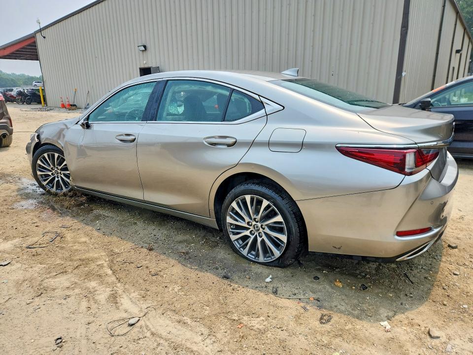 61190236 :رقم المزاد ، 58ABZ1B11KU008408 vin ، 2019 Lexus Es مزاد بيع
