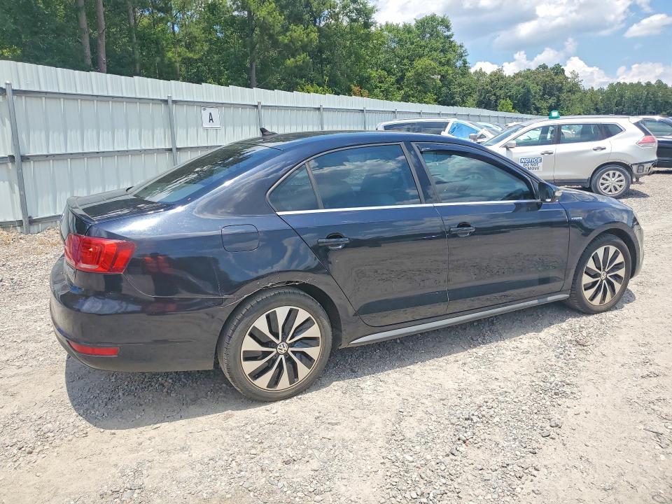 60231366 :رقم المزاد ، 3VW637AJXDM225981 vin ، 2013 Volkswagen Jetta مزاد بيع