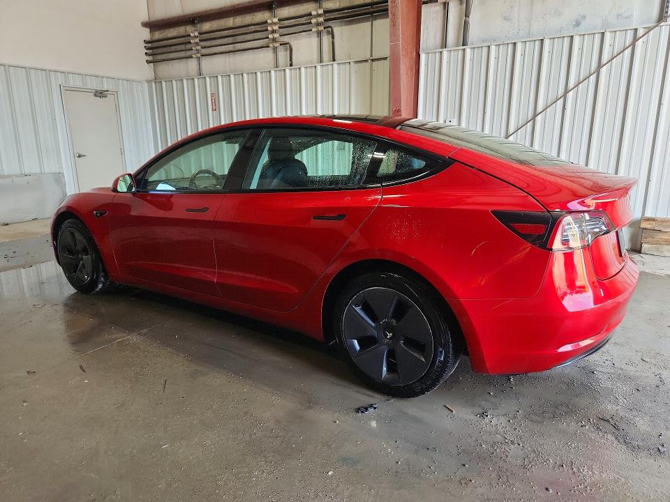 62981746 :رقم المزاد ، 5YJ3E1EA7NF370361 vin ، 2022 Tesla Model 3 مزاد بيع