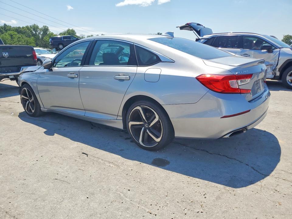 62299136 :رقم المزاد ، 1HGCV1F30JA075087 vin ، 2018 Honda Accord مزاد بيع