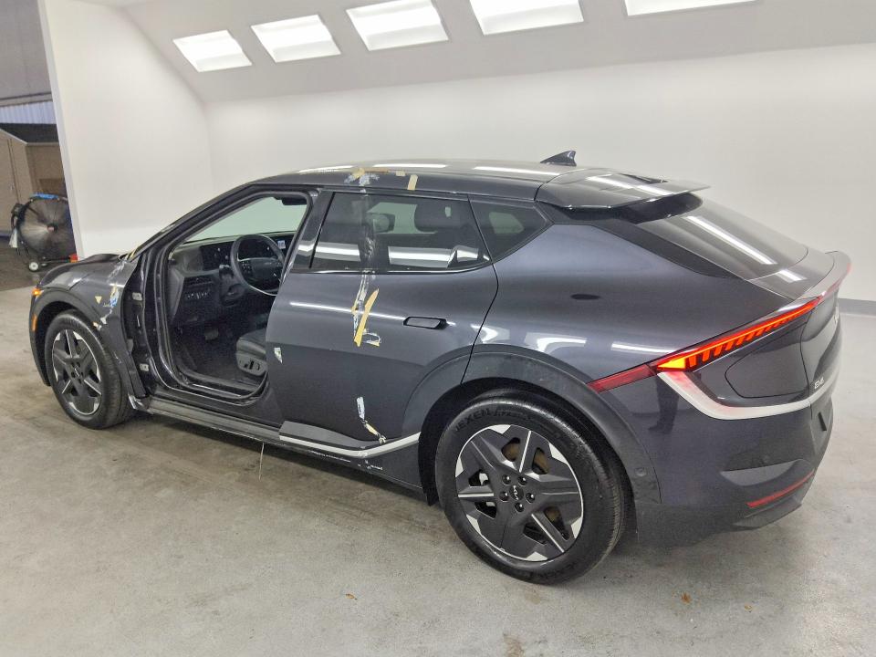 Продажа на аукционе авто 2025 Kia Ev6, vin: 5XYC34JA0SG011063, номер лота: 61672656