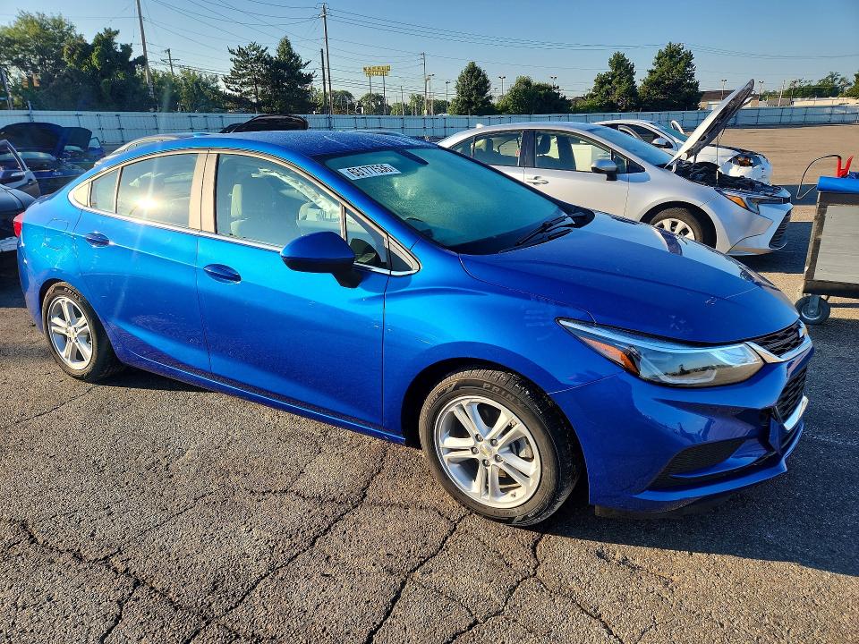 Продаж на аукціоні авто 2017 Chevrolet Cruze, vin: 1G1BE5SM2H7125813, номер лоту: 63177536