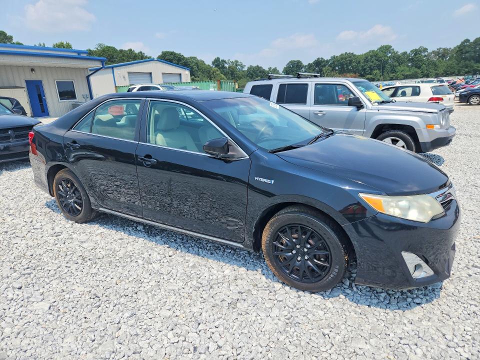 2013 Toyota Camry Hybrid მანქანა იყიდება აუქციონზე, vin: 4T1BD1FK4DU069134, აუქციონის ნომერი: 62709686