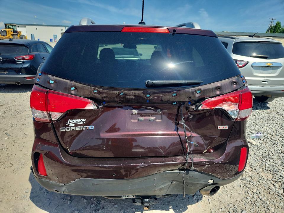2015 Kia Sorento მანქანა იყიდება აუქციონზე, vin: 5XYKT4A68FG658923, აუქციონის ნომერი: 58895566