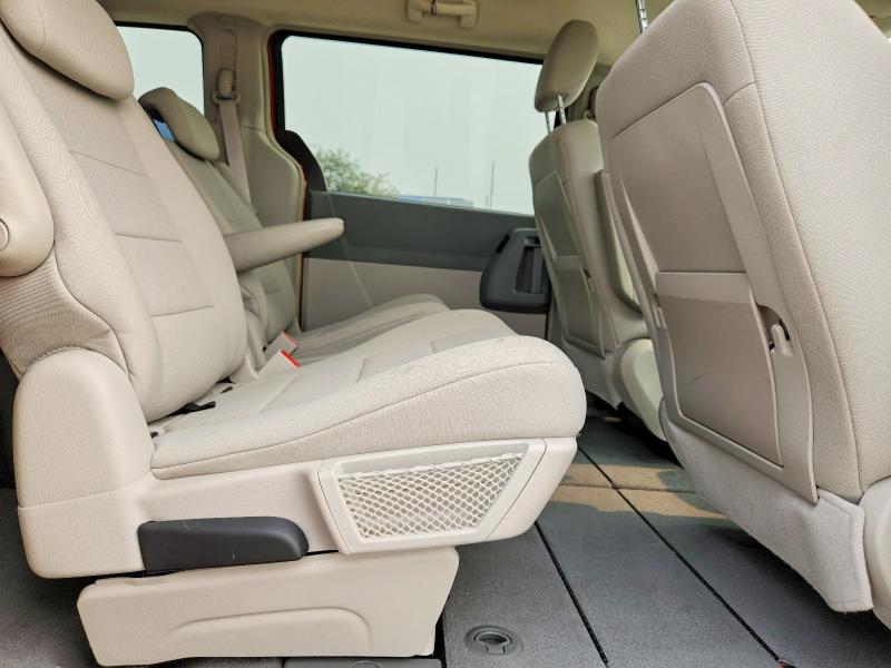 61536866 :رقم المزاد ، 1D8HN54PX8B135660 vin ، 2008 Dodge Grand Caravan مزاد بيع