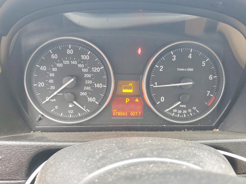 60128946 :رقم المزاد ، WBAVL1C52FVY39702 vin ، 2015 Bmw X1 مزاد بيع