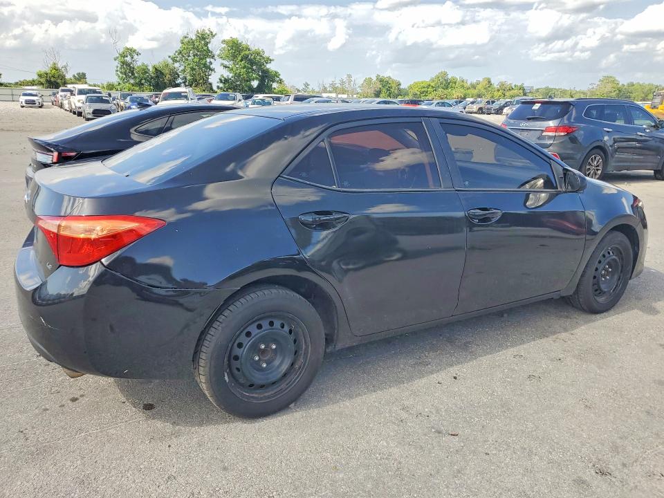 Продаж на аукціоні авто 2017 Toyota Corolla, vin: 2T1BURHE2HC813469, номер лоту: 60749396