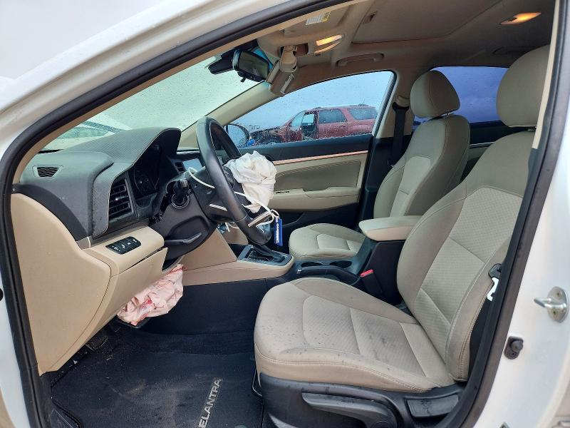 61075686 :رقم المزاد ، 5NPD84LF4KH455036 vin ، 2019 Hyundai Elantra مزاد بيع