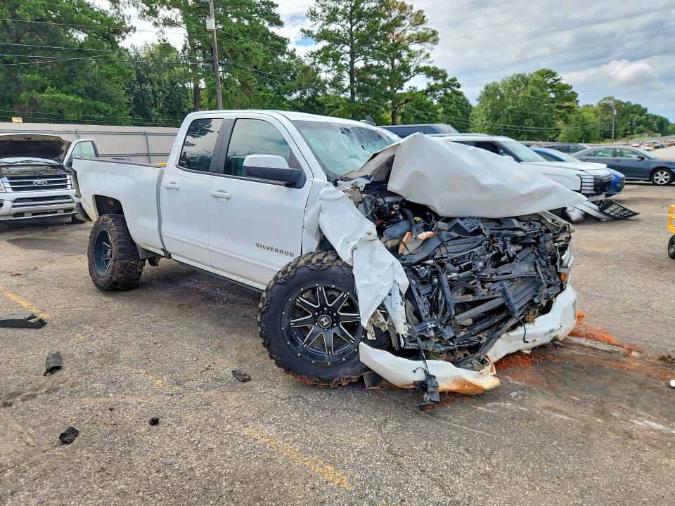 Продажа на аукционе авто 2018 Chevrolet Silverado, vin: 1GCRCREC0JZ358072, номер лота: 60492536