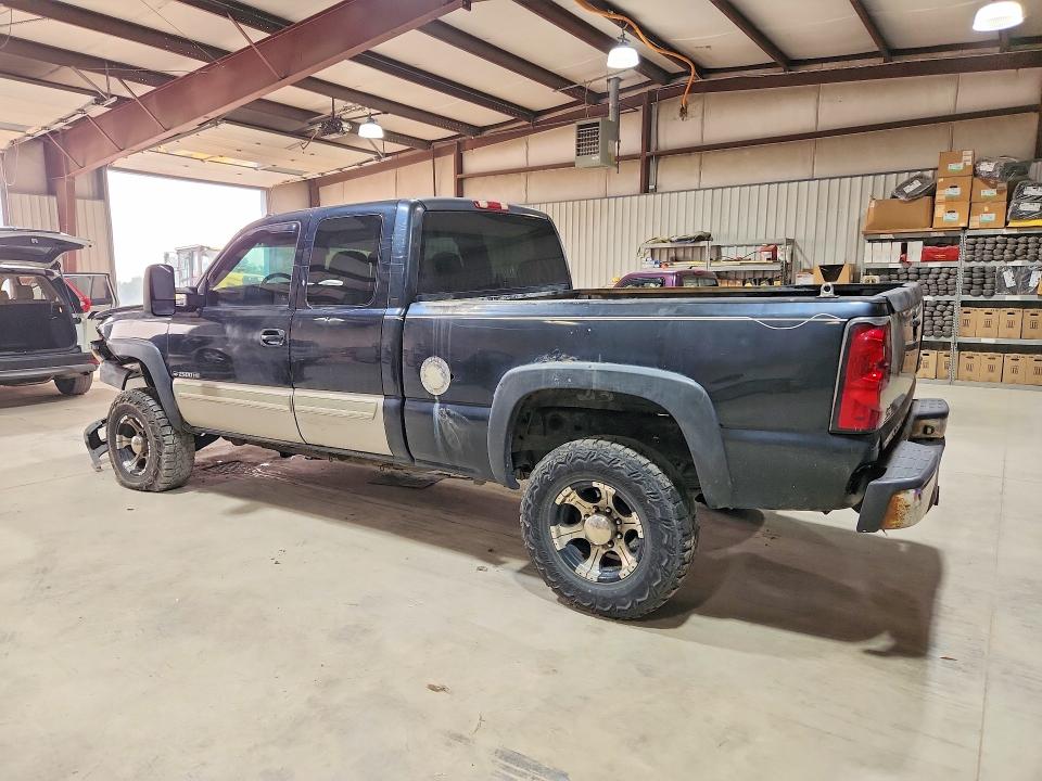 2004 Chevrolet Silverado მანქანა იყიდება აუქციონზე, vin: 1GCHK29U24E207836, აუქციონის ნომერი: 61226426