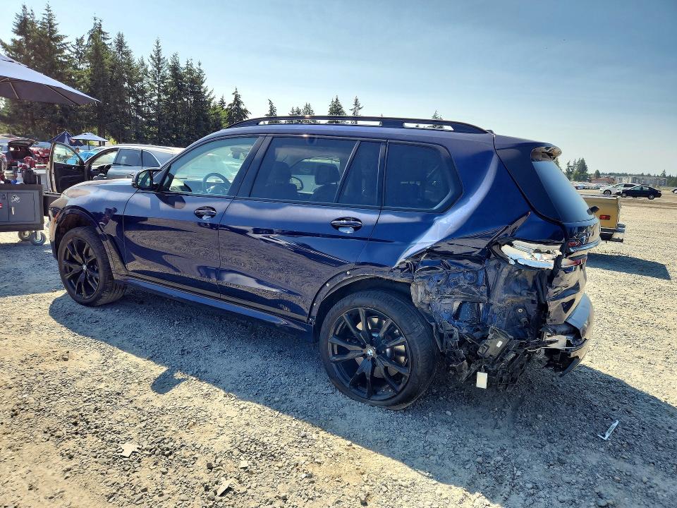60071606 :رقم المزاد ، 5UX33EM07P9R70556 vin ، 2023 Bmw X7 مزاد بيع