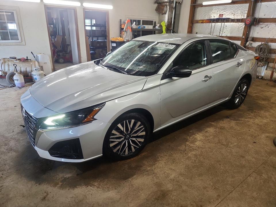 Продаж на аукціоні авто 2025 Nissan Altima, vin: 1N4BL4DW5SN377053, номер лоту: 60662106