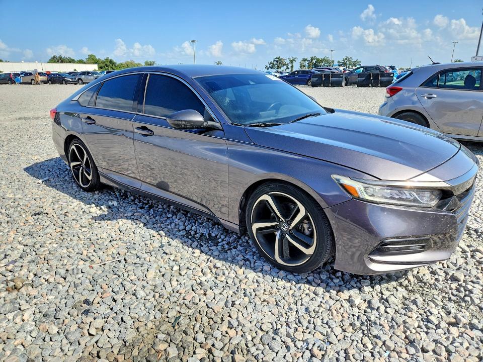 Auction sale of the 2019 Honda Accord, vin: 1HGCV1F3XKA103124, lot number: 61423106