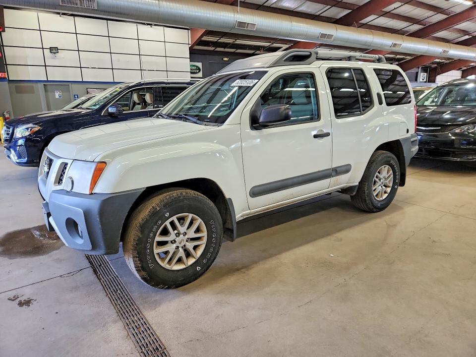 62025106 :رقم المزاد ، 5N1AN0NW9EN805004 vin ، 2014 Nissan Xterra مزاد بيع