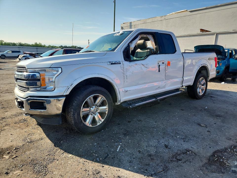 Продажа на аукционе авто 2018 Ford F150, vin: 1FTFX1EG0JFE40333, номер лота: 62143596