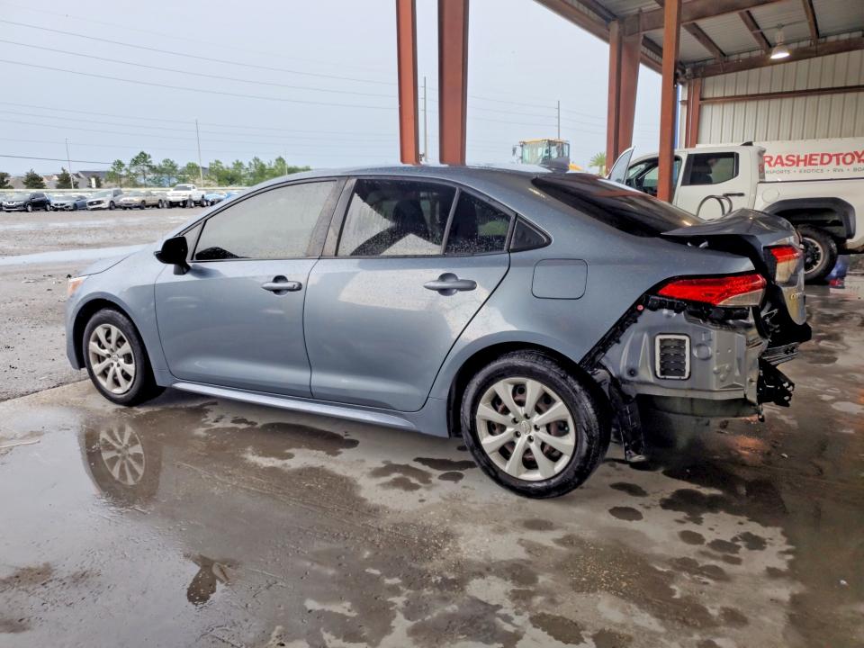 Продажа на аукционе авто 2021 Toyota Corolla, vin: JTDEPMAE2MJ176888, номер лота: 63423486