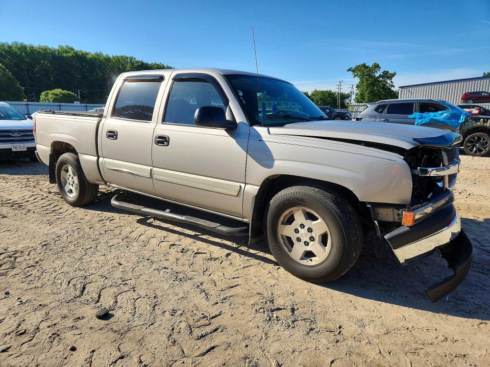 2005 Chevrolet Silverado მანქანა იყიდება აუქციონზე, vin: 2GCEC13T751368681, აუქციონის ნომერი: 60811886