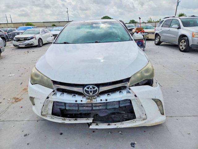 2015 Toyota Camry მანქანა იყიდება აუქციონზე, vin: 4T1BF1FK7FU031250, აუქციონის ნომერი: 60839966
