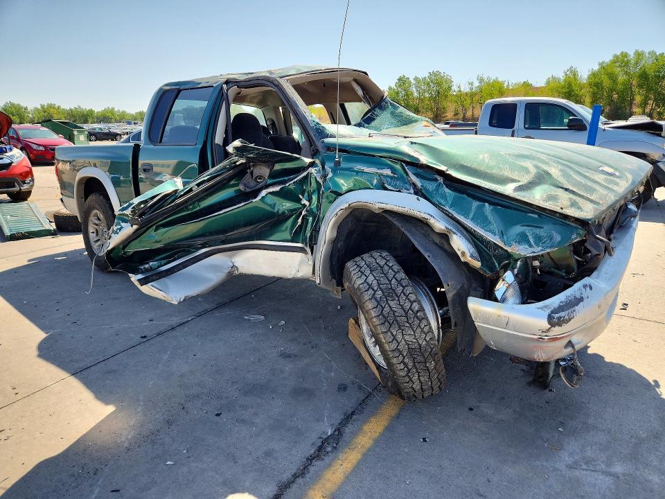 60685436 :رقم المزاد ، 1D7HG48N23S204447 vin ، 2003 Dodge Dakota مزاد بيع