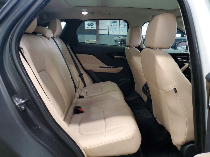 60842426 :رقم المزاد ، SADCS2FXXKA356710 vin ، 2019 Jaguar F-pace مزاد بيع