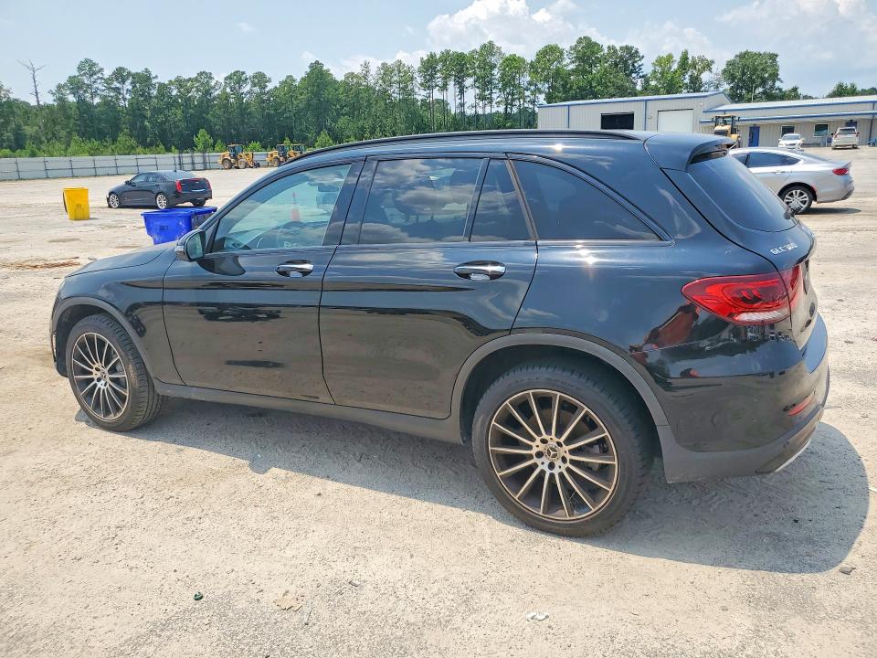 63054766 :رقم المزاد ، W1N0G8DB5MV296334 vin ، 2021 Mercedes-benz Glc مزاد بيع