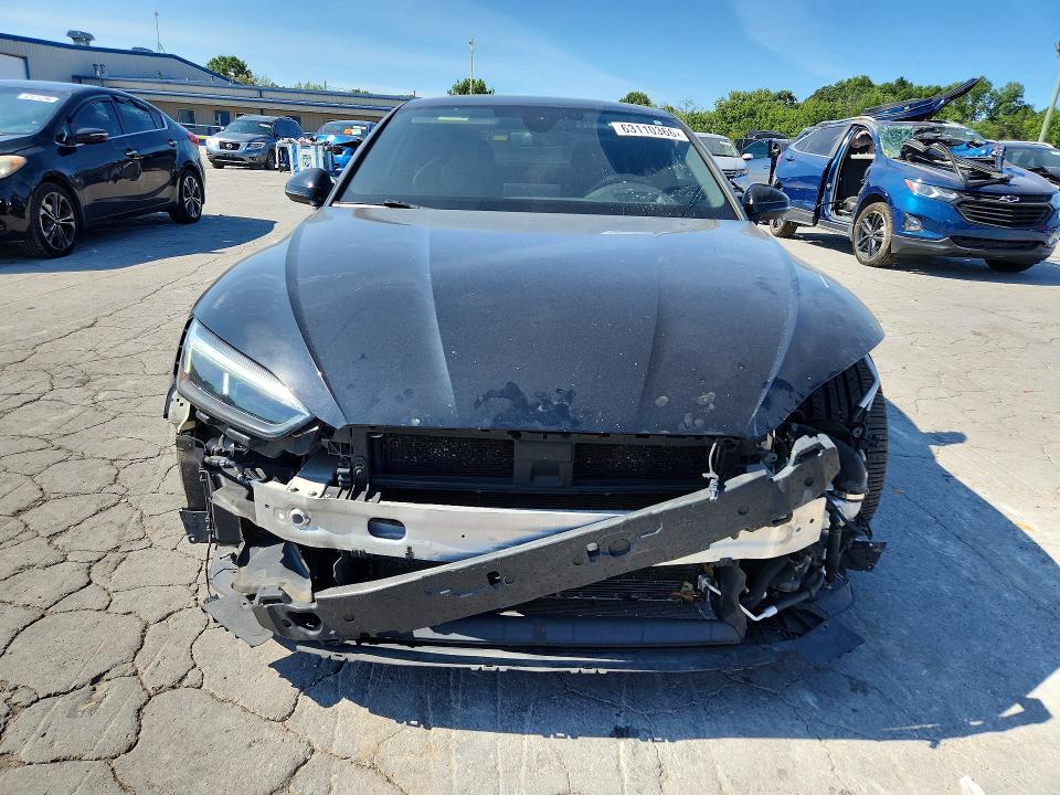 Продаж на аукціоні авто 2018 Audi Rs5, vin: WUAPWAF58JA904263, номер лоту: 63110366
