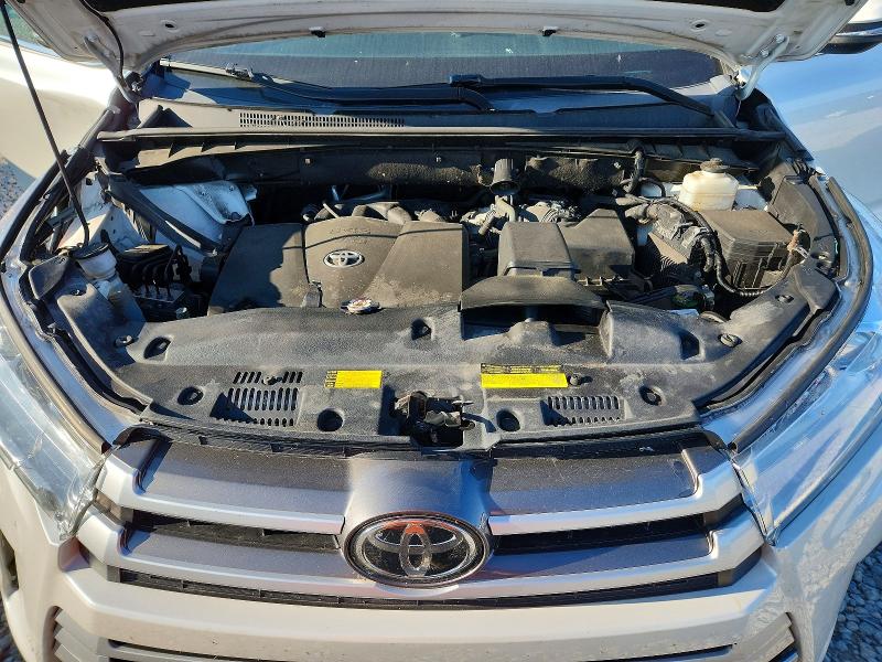 2019 Toyota Highlander მანქანა იყიდება აუქციონზე, vin: 5TDJZRFH5KS706358, აუქციონის ნომერი: 62941066
