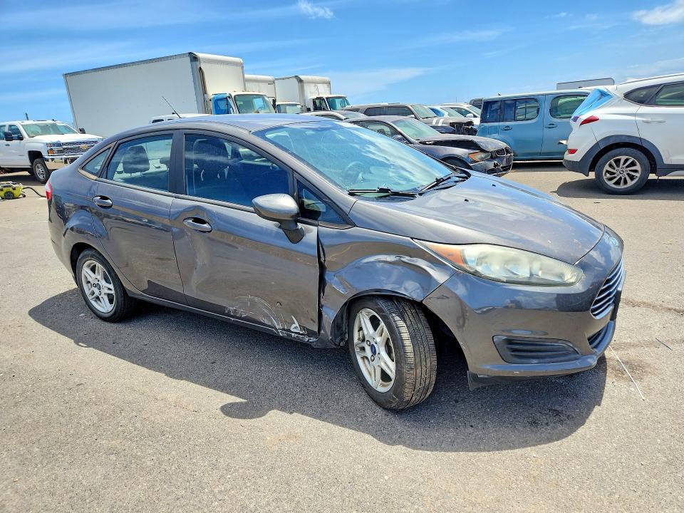 2017 Ford Fiesta მანქანა იყიდება აუქციონზე, vin: 3FADP4BJ6HM151028, აუქციონის ნომერი: 60705696