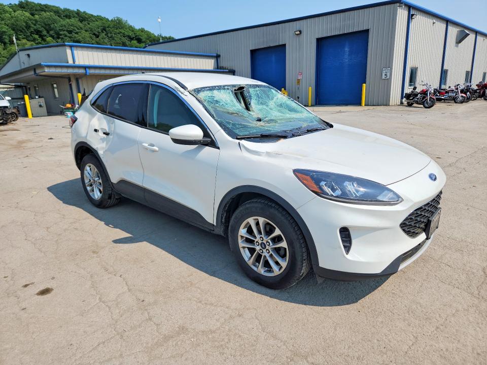 2021 Ford Escape მანქანა იყიდება აუქციონზე, vin: 1FMCU9G60MUB29320, აუქციონის ნომერი: 60841046