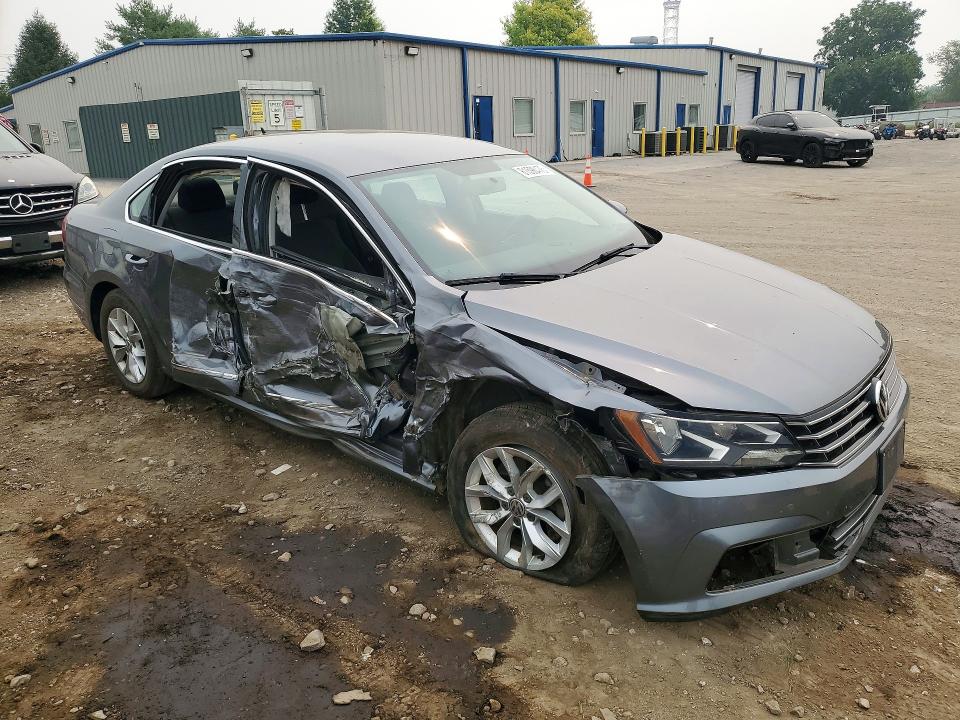 2016 Volkswagen Passat მანქანა იყიდება აუქციონზე, vin: 1VWAT7A30GC059939, აუქციონის ნომერი: 61598476