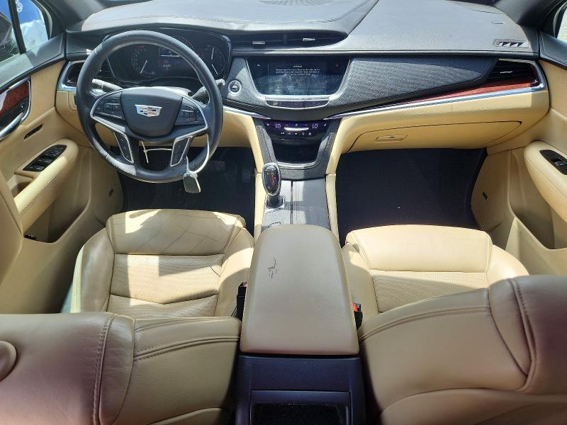 61684976 :رقم المزاد ، 1GYKNCRS3JZ112475 vin ، 2018 Cadillac Xt5 مزاد بيع
