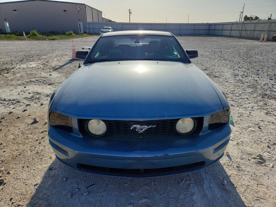62210246 :رقم المزاد ، 1ZVFT82H865136484 vin ، 2006 Ford Mustang مزاد بيع