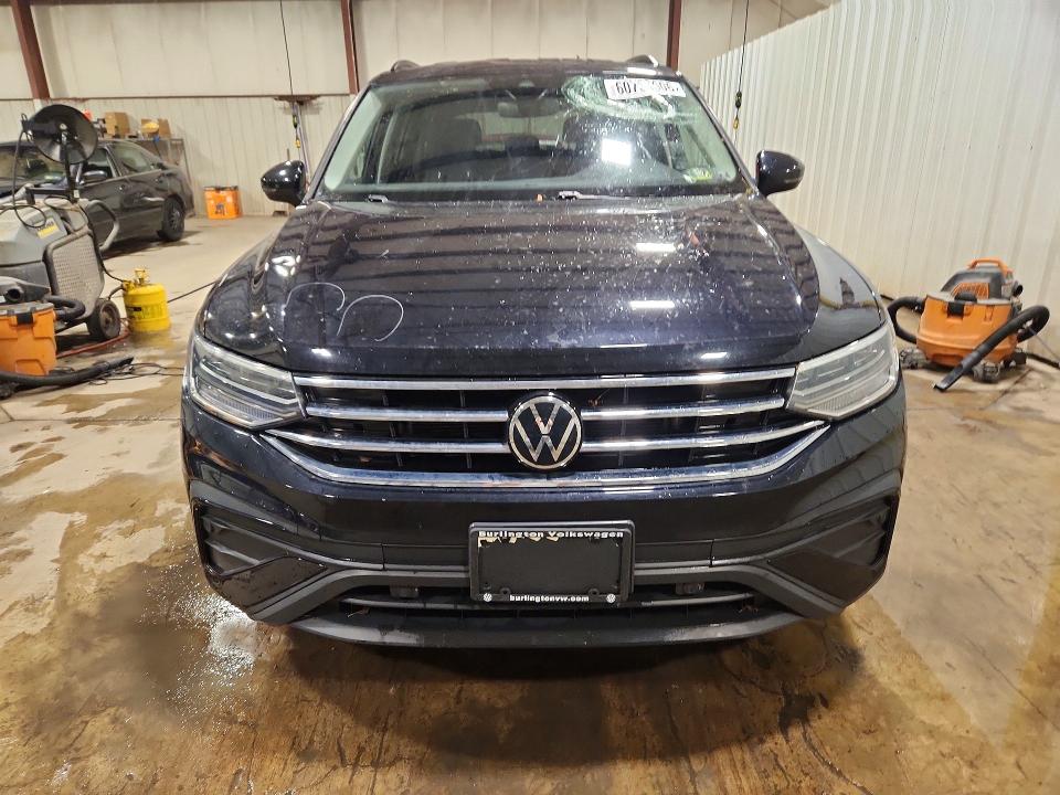 Продажа на аукционе авто 2023 Volkswagen Tiguan, vin: 3VVFB7AX0PM017379, номер лота: 60763606