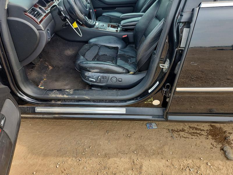 61958156 :رقم المزاد ، WAUML44E64N016232 vin ، 2004 Audi A8 مزاد بيع