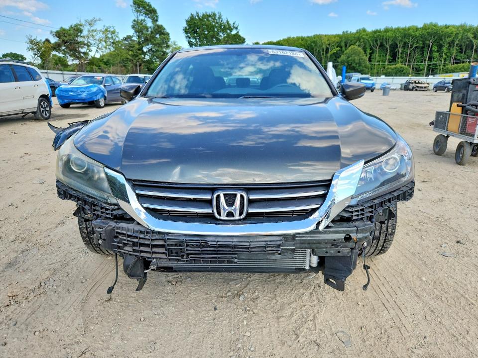 2013 Honda Accord მანქანა იყიდება აუქციონზე, vin: 1HGCR2F53DA237715, აუქციონის ნომერი: 63162196