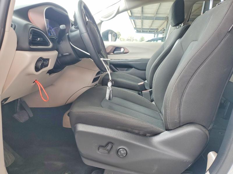 Продажа на аукционе авто 2023 Chrysler Voyager, vin: 2C4RC1CGXPR615605, номер лота: 60703516