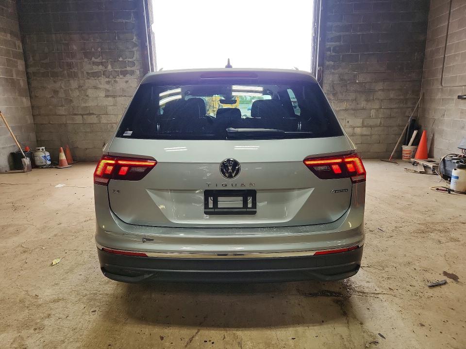 2022 Volkswagen Tiguan მანქანა იყიდება აუქციონზე, vin: 3VV2B7AX3NM139231, აუქციონის ნომერი: 63106286