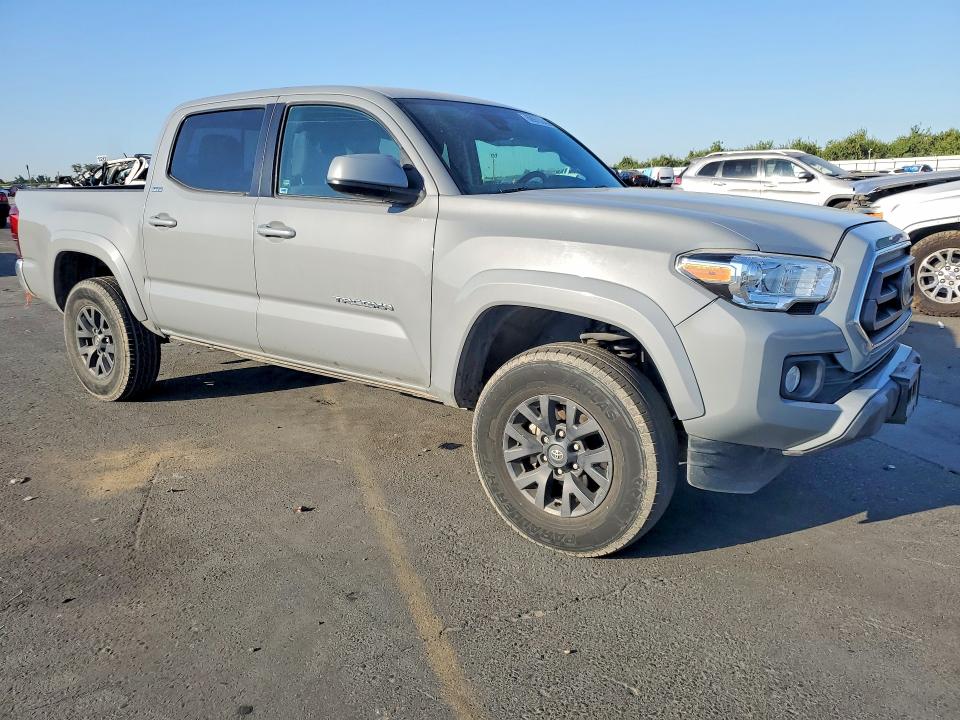 60970946 :رقم المزاد ، 3TMAZ5CN6MM151085 vin ، 2021 Toyota Tacoma مزاد بيع