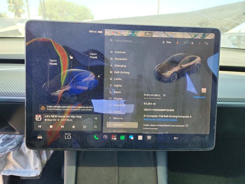 60846376 :رقم المزاد ، 5YJYGDED8MF124395 vin ، 2021 Tesla Model  Y مزاد بيع