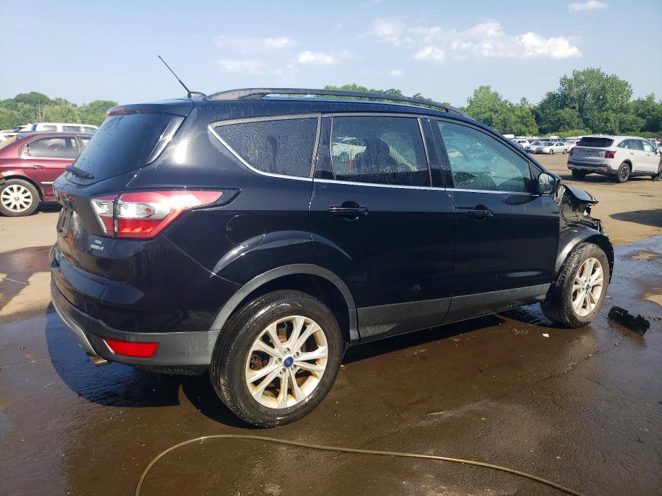 2018 Ford Escape მანქანა იყიდება აუქციონზე, vin: 1FMCU9GD9JUC25439, აუქციონის ნომერი: 74516215